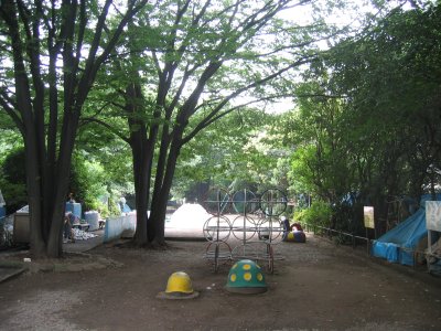 ホームレスのテント村化した宮下公園